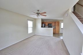 5th image of 4021 Broken Arrow Dr