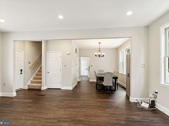 5th image of 316 Patterson Ct NW