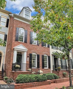 1856 Carpenter Rd, Alexandria, VA, 22314