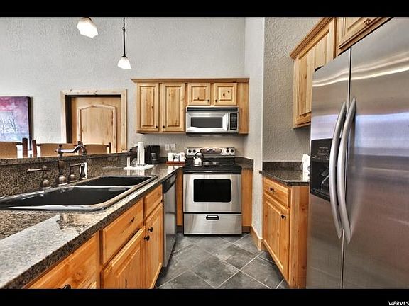 5th image of 2669 Canyons Resort Dr #106