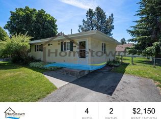 1468 E Burnham Ave, Hayden Lake, ID 83835