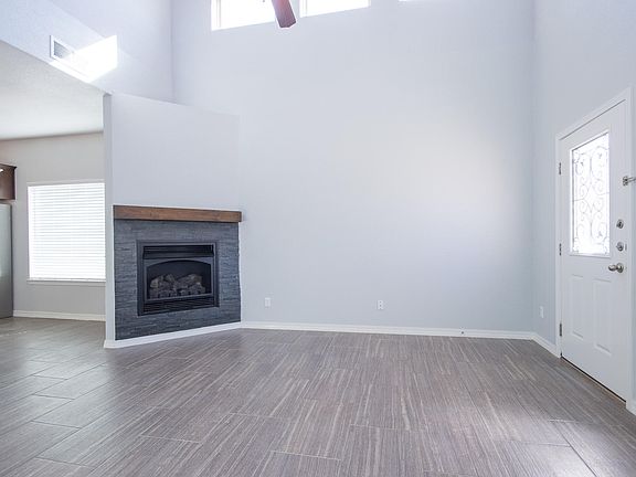 4th image of 12192 Middle Fork Pl