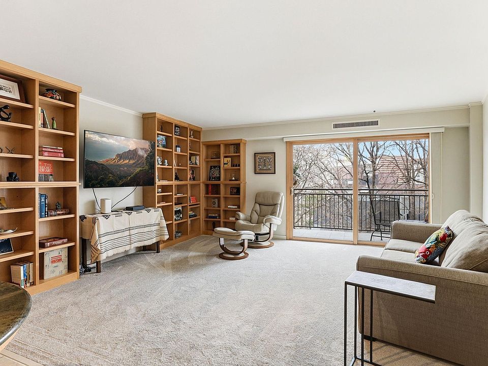 1st image of 210 W Grant St APT 516