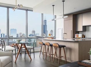 164 N Peoria St #2304, Chicago, IL 60607
