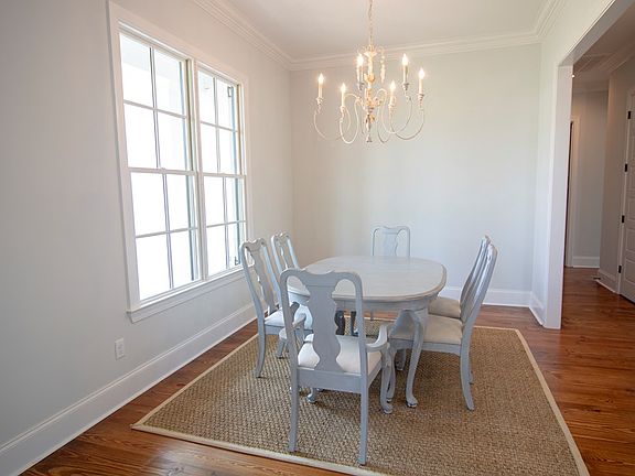 4th image of 531 Fazio Dr