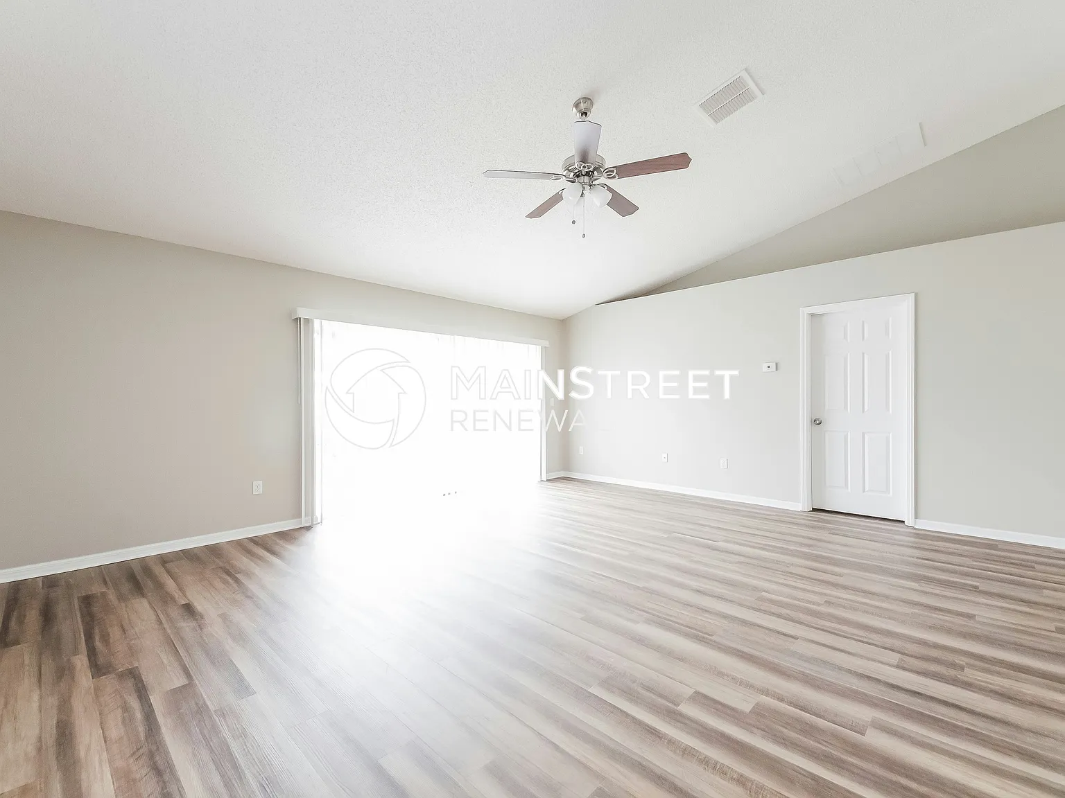 826 San Jose Ct — Photo 2