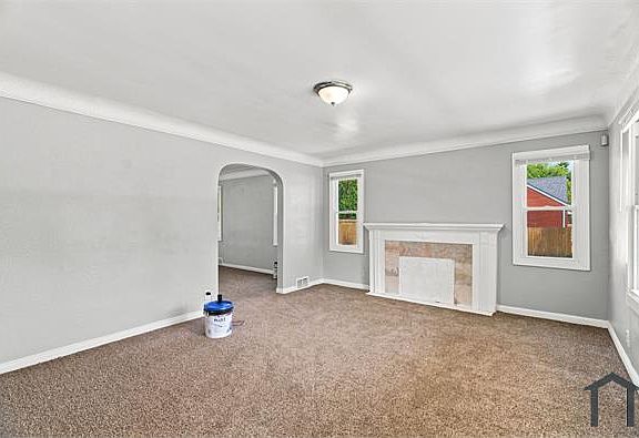 5th image of 11867 Elmdale St