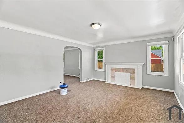 11867 Elmdale St — Photo 5