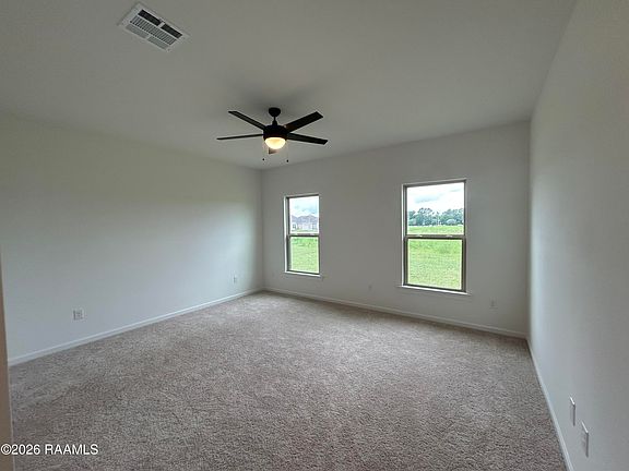 5th image of 205 Brattle Ct