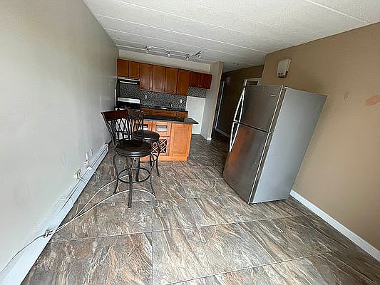 1st image of 2125 21st Ave