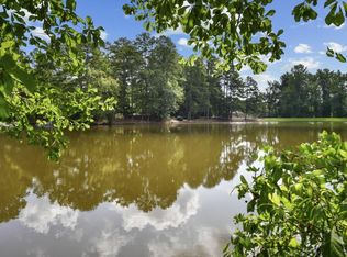 9760 Hillside Dr, Roswell, GA 30076