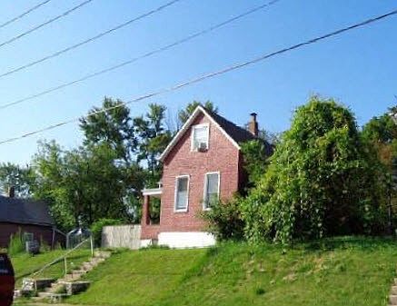 4th image of 4142 Bingham Ave