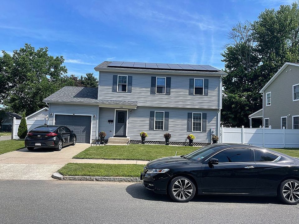 2nd image of 100 Clayton St