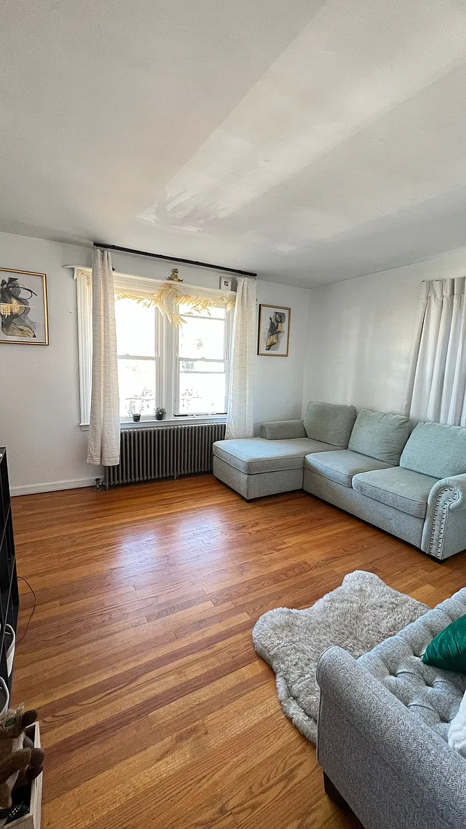 Building Photo - 7 Hillside Ave #2