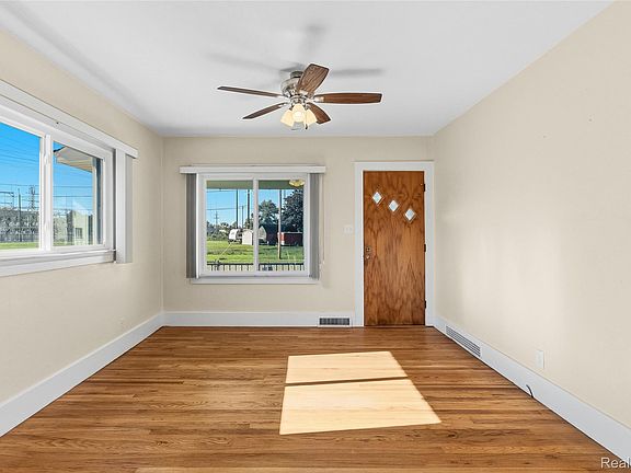 5th image of 4609 Pengelly Rd