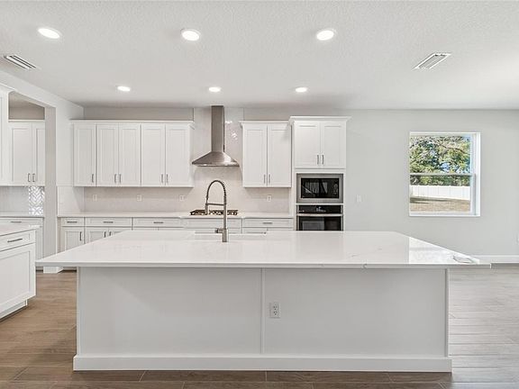 4th image of 3818 Wolves Creek Pl