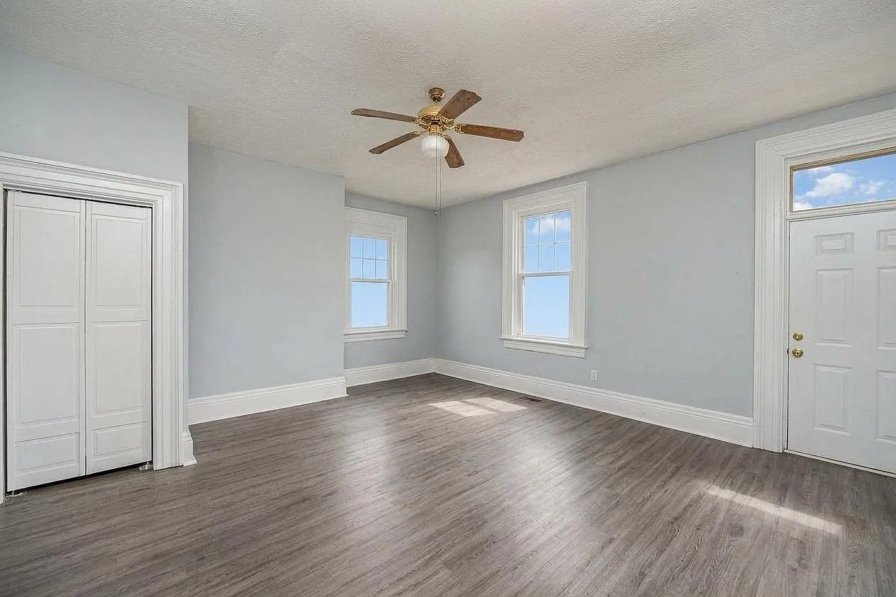2 bed, 1600 sqft, $1,550 — Photo 3