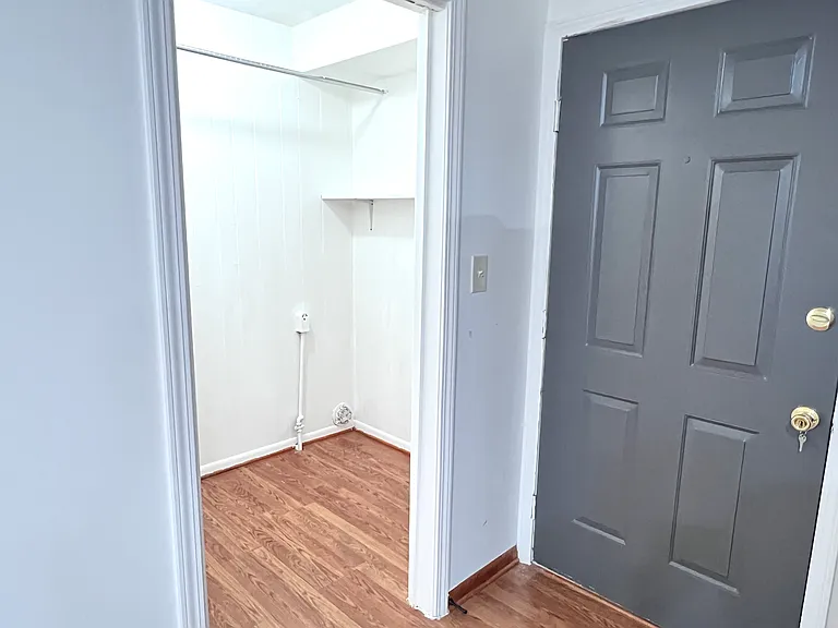 8226 McGee St — Photo 10