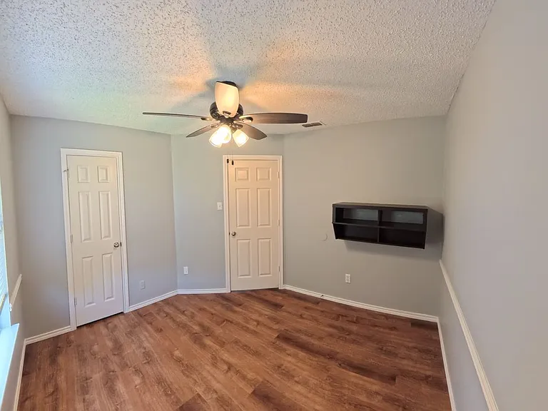 1209 Montclair Dr — Photo 21