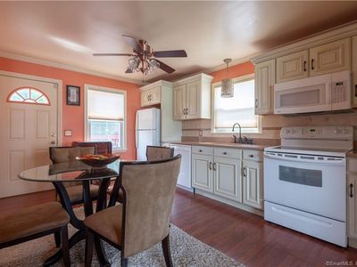 21 Tracy Avenue, Waterbury, CT, 06706