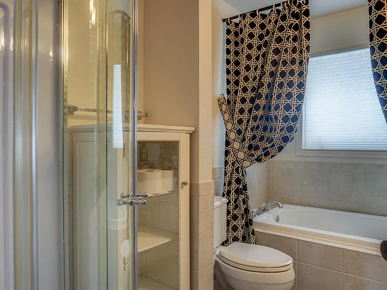 842 Lakeshore Dr — Photo 23