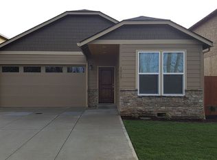 1015 SW 24th Way, Battle Ground, WA 98604