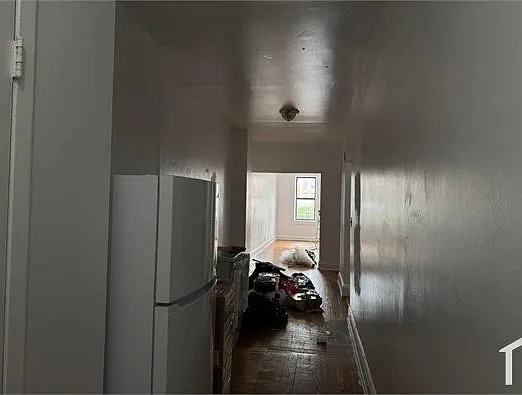1 bed, 700 sqft, $2,200 — Photo 2