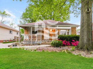 5568 E 141st St, Maple Heights, OH 44137