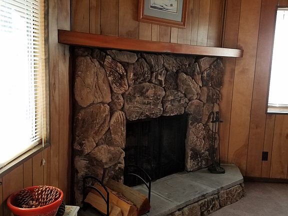 2nd image of 42558 La Cerena Ave