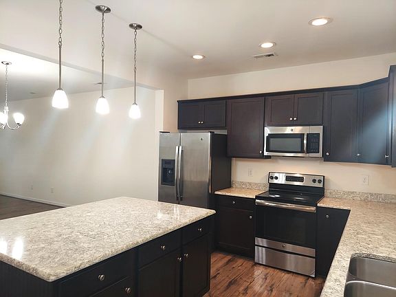 1st floor - kitchen