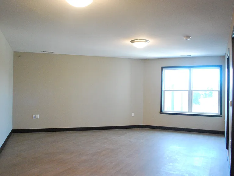 Grand Terrace Apartments — Photo 27