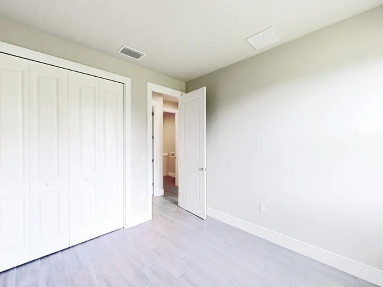 2808 6th St SW — Photo 15