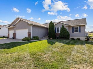 607 Ridgeview Way, Atkins, IA 52206