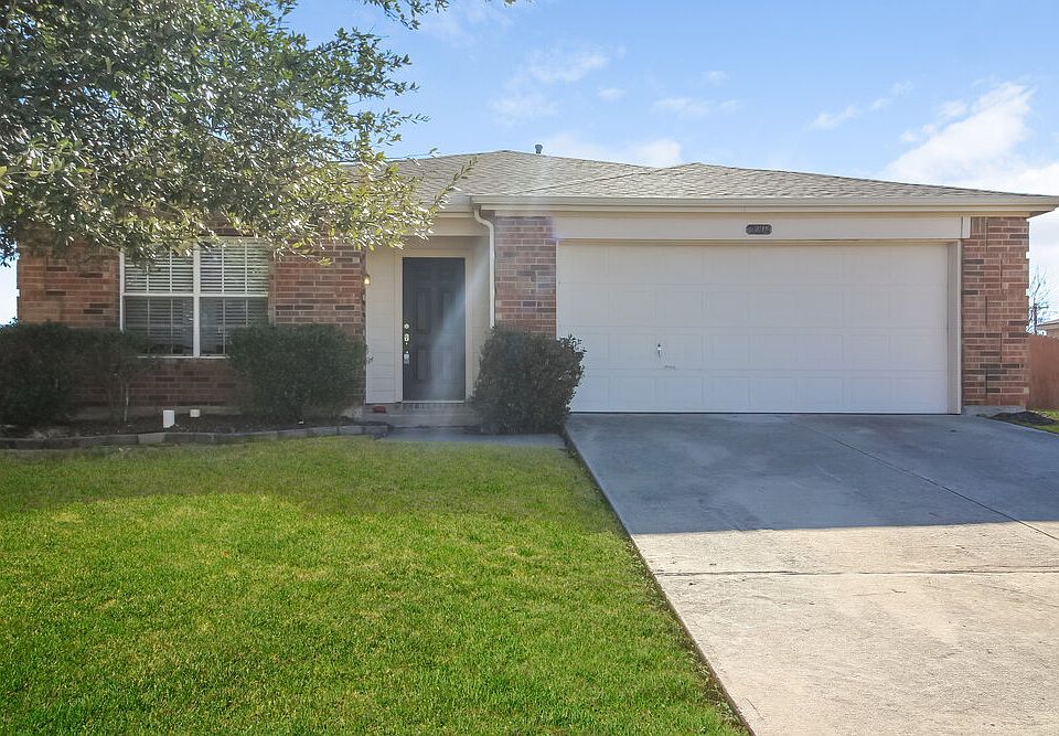 1st image of 2204 Tailburton Ct