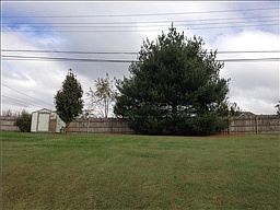 3rd image of 509 Brentwood Cir