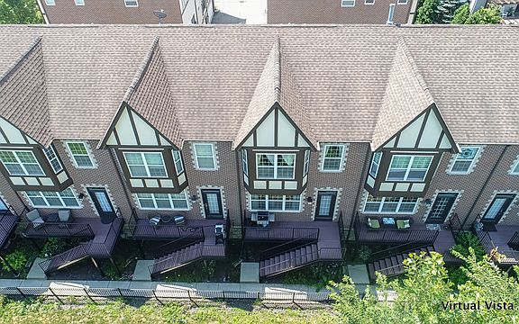 2nd image of 110 S Myrtle Ave #31