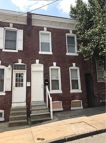 1314 W 3rd St Photo 1