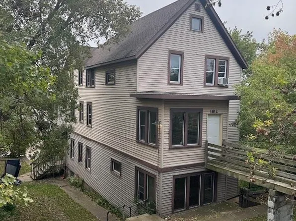 1812 W 2nd St, Duluth, MN 55806