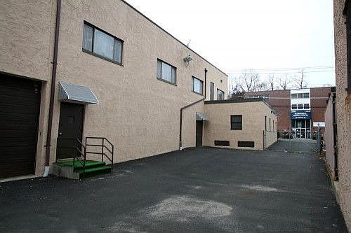 2nd image of 96-98 Fulton St