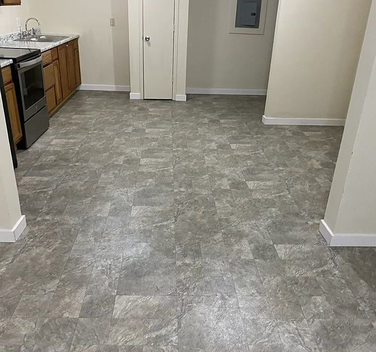 1st image of 648 Palisades Dr