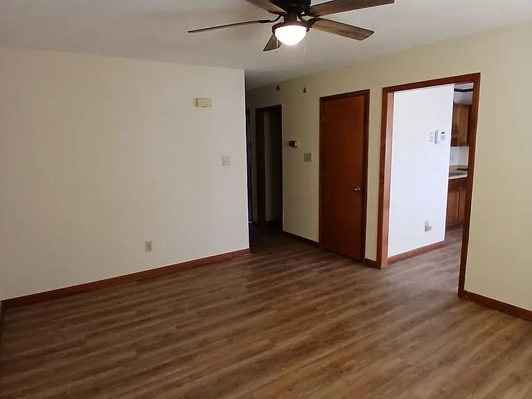 5913 Labonte Dr — Photo 5