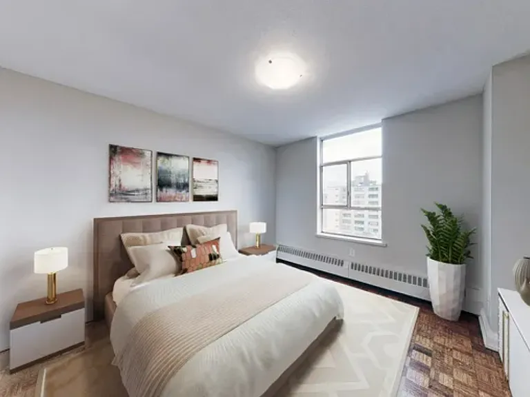 1251 King St W — Photo 17