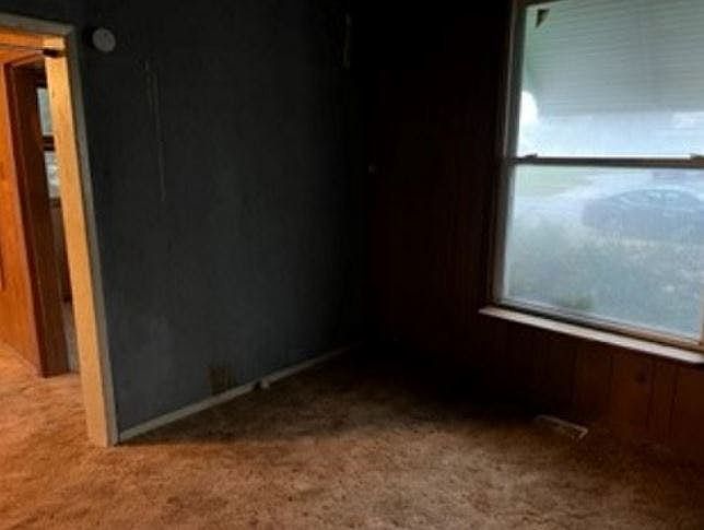 1st image of 412 N Cedar St