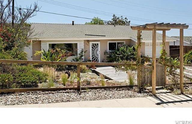 1st image of 222 Dakota Dr