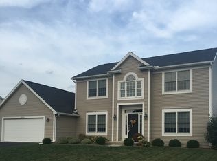 25092 Saddle Horn Dr, Perrysburg, OH 43551