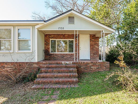 3rd image of 1705 Belmont Avenue