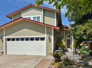 2105 Lapper Ave, Santa Rosa, CA 95403