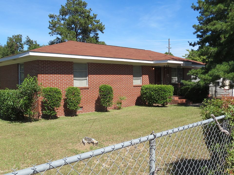 1st image of 5912 Leitch St