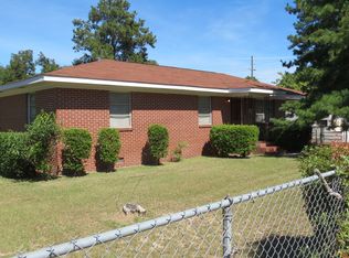 5912 Leitch St, Eastman, GA 31023
