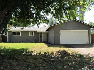 9345 Lujan Dr, Elk Grove, CA 95624